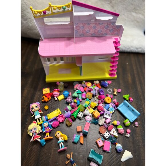 Shopkins Happy Places Home Playset House With 40+ Accessories & Dolls etc - Picture 1 of 6